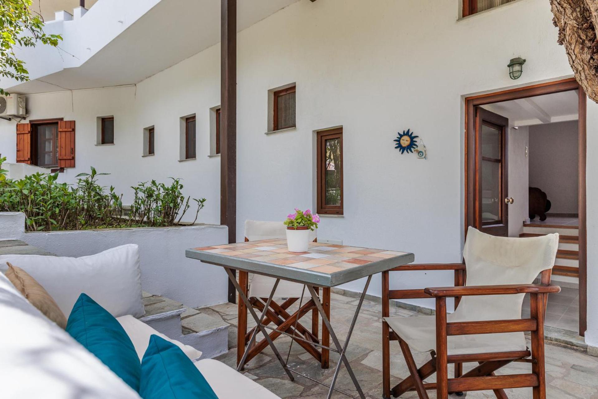 Irida Apartments Στάφυλος Εξωτερικό φωτογραφία